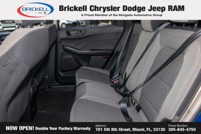 2022 Ford Escape Hybrid SE