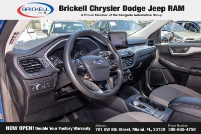 2022 Ford Escape Hybrid SE