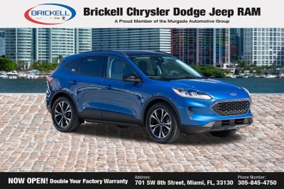 2022 Ford Escape Hybrid SE