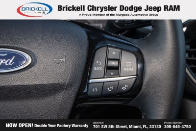 2022 Ford Escape Hybrid SE