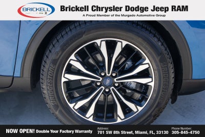 2022 Ford Escape Hybrid SE