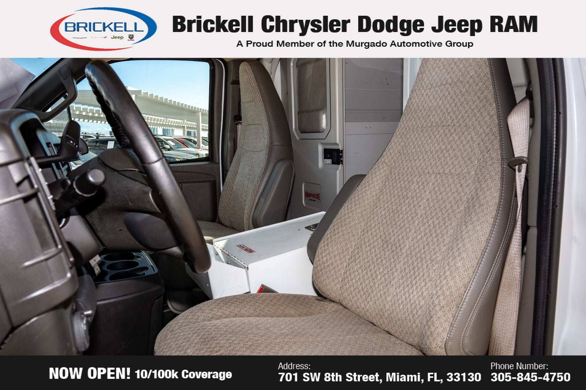 2022 Chevrolet Express 3500 Work Van Cutaway