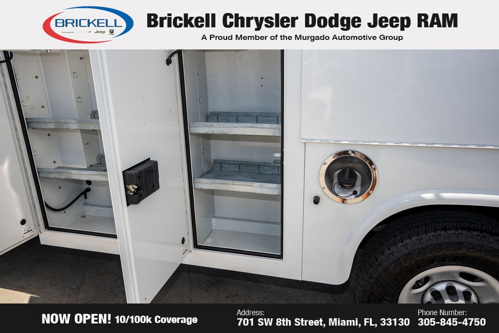 2022 Chevrolet Express 3500 Work Van Cutaway