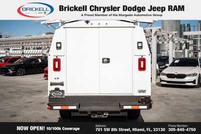 2022 Chevrolet Express 3500 Work Van Cutaway