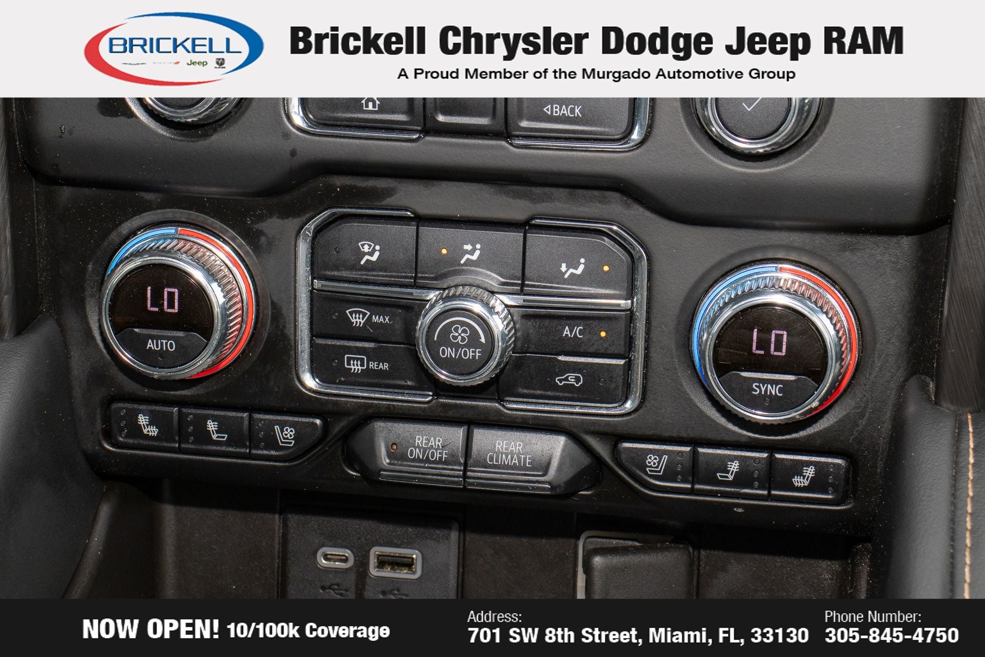 2021 GMC Yukon XL AT4