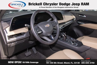 2024 Cadillac XT4 Luxury