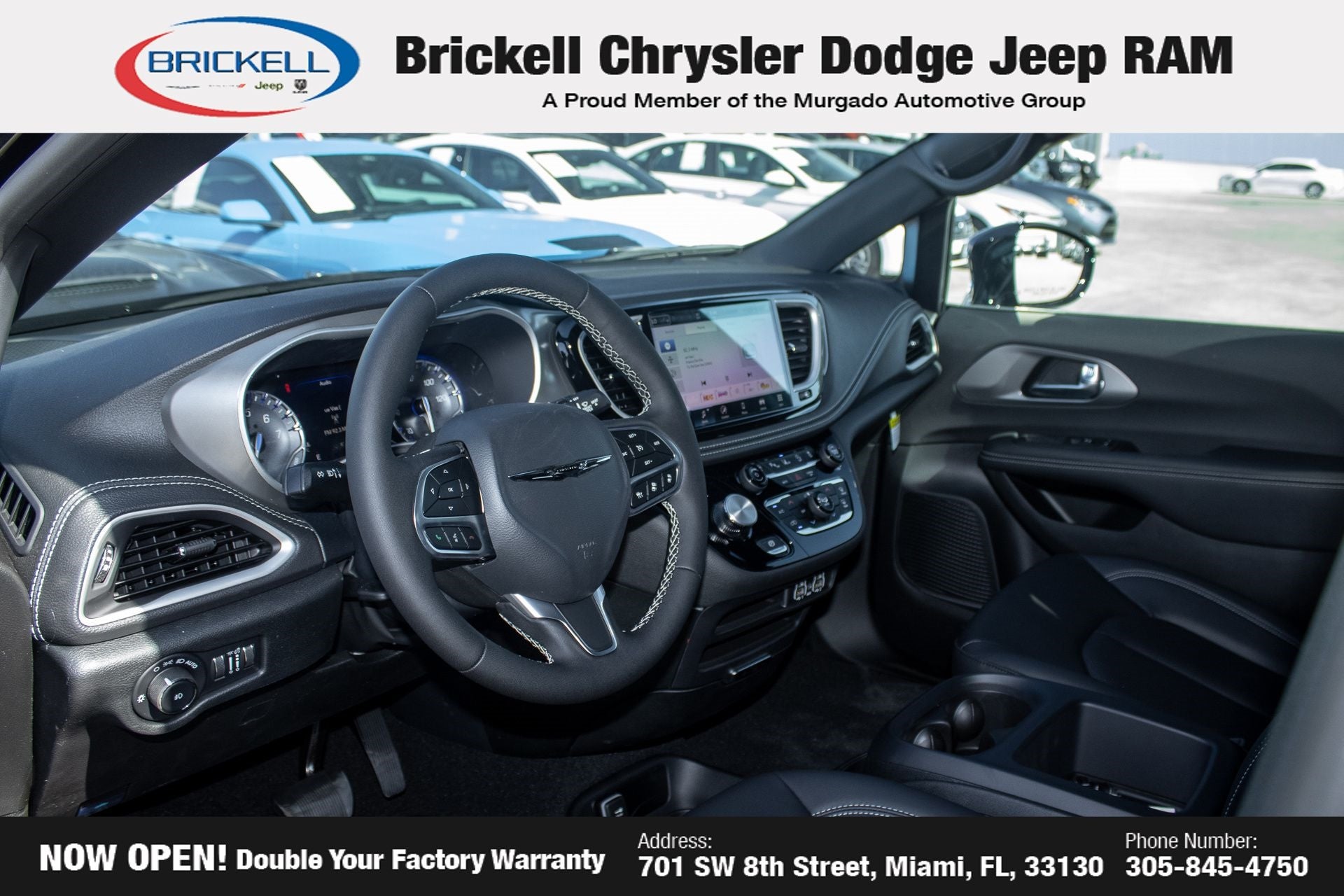 2025 Chrysler Pacifica Select