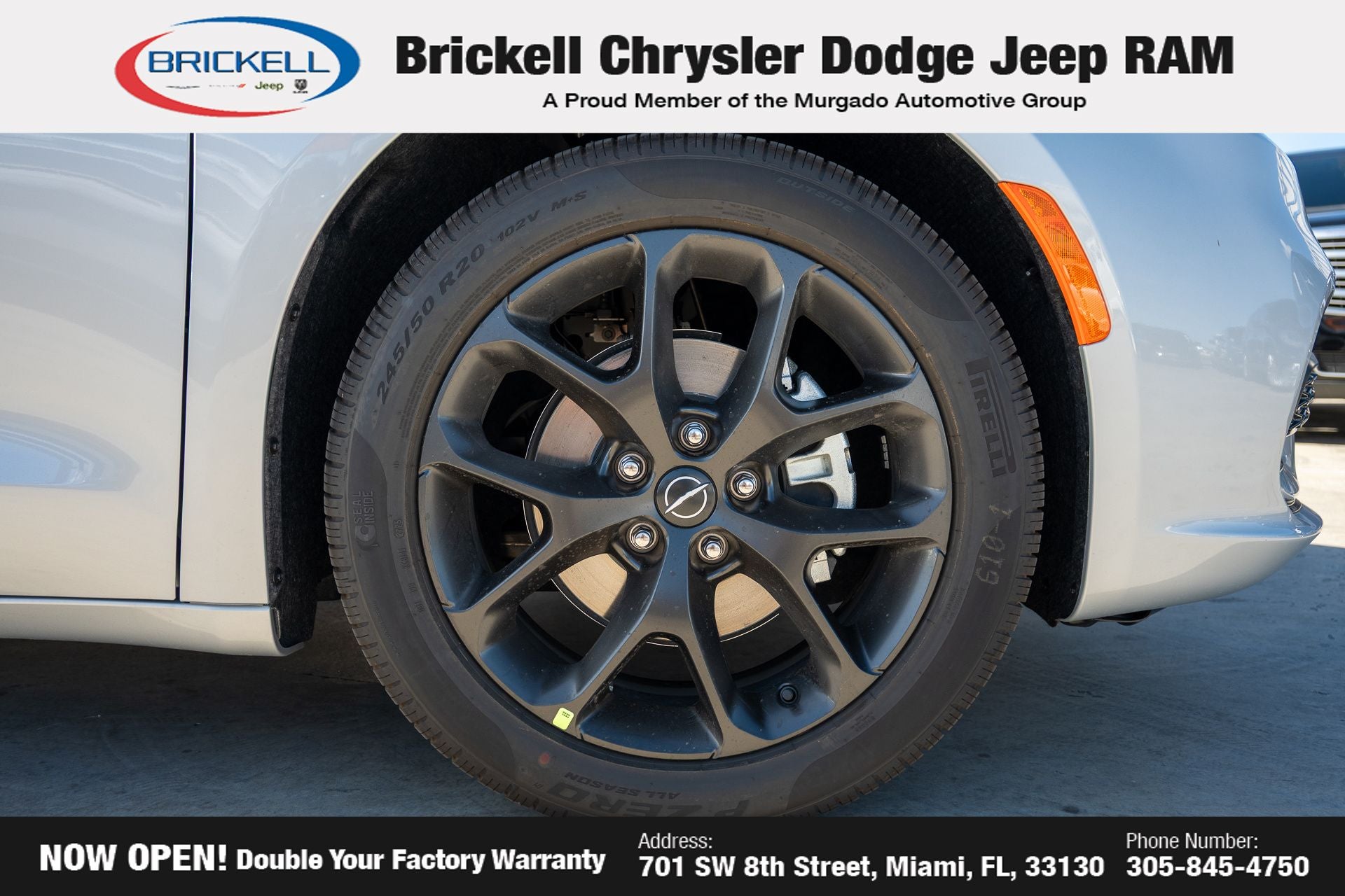 2026 Chrysler Pacifica Select