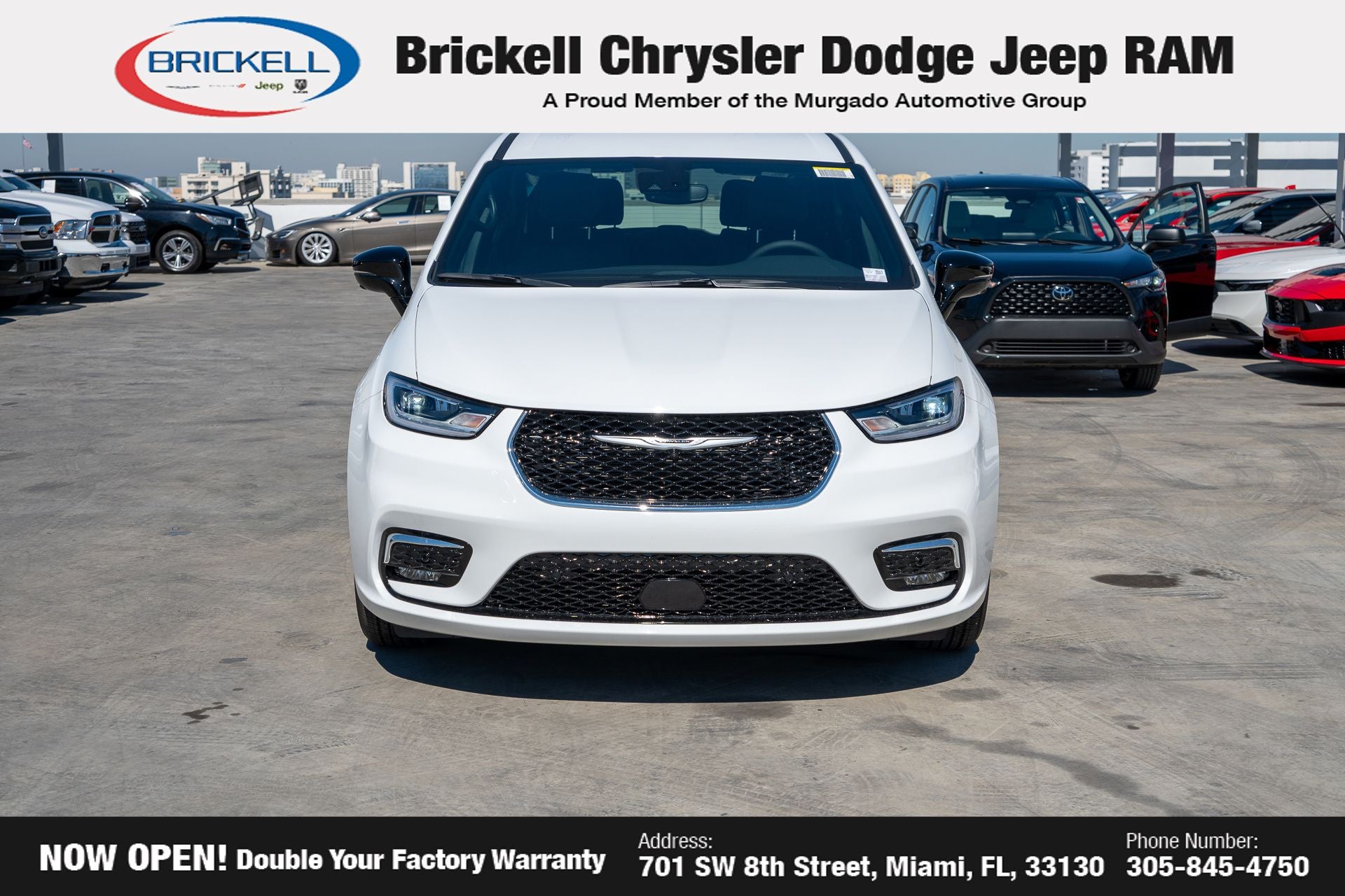 2026 Chrysler Pacifica Select