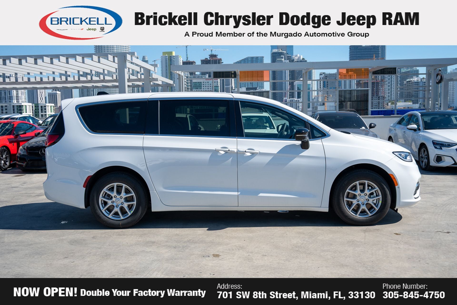 2026 Chrysler Pacifica Select