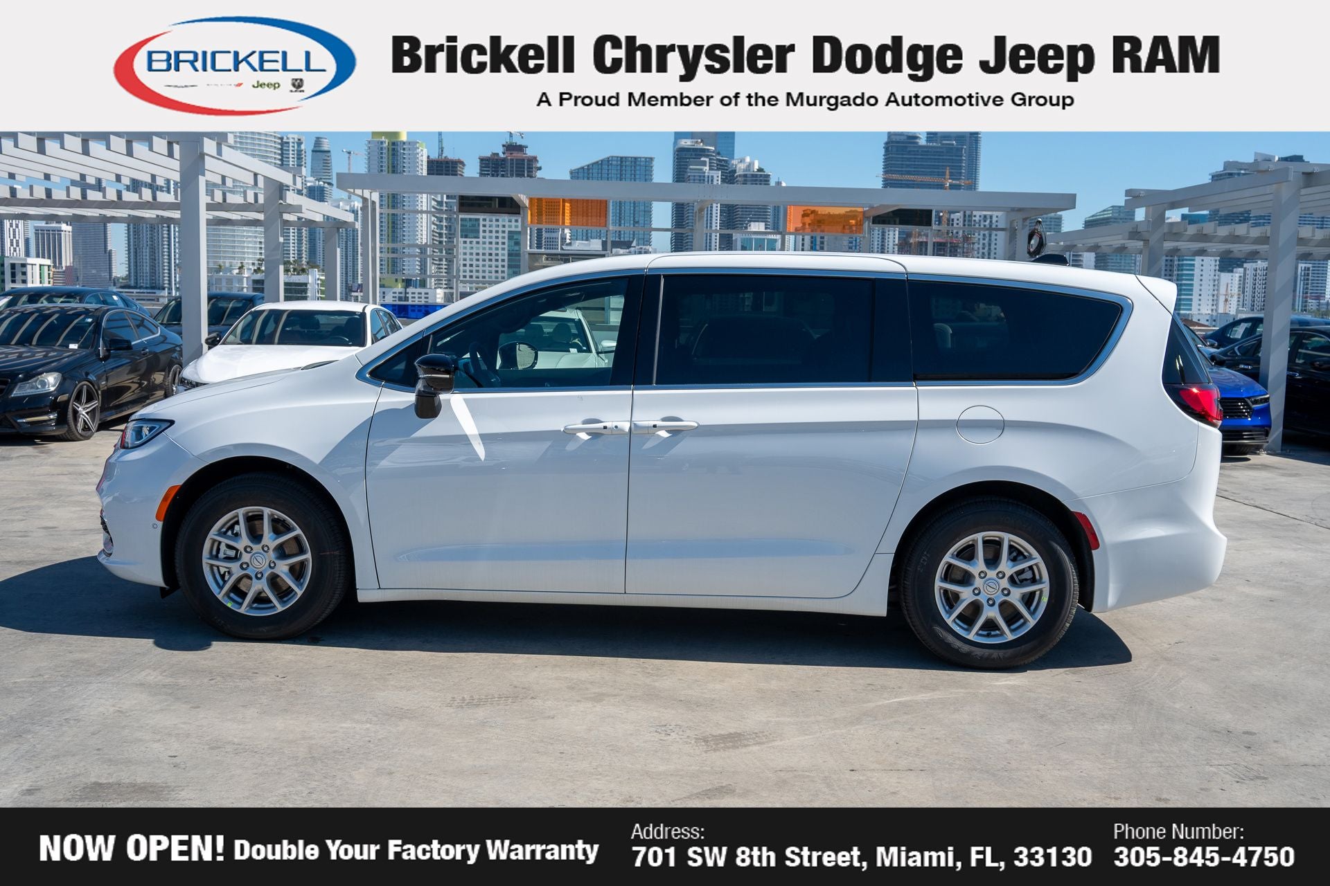2026 Chrysler Pacifica Select