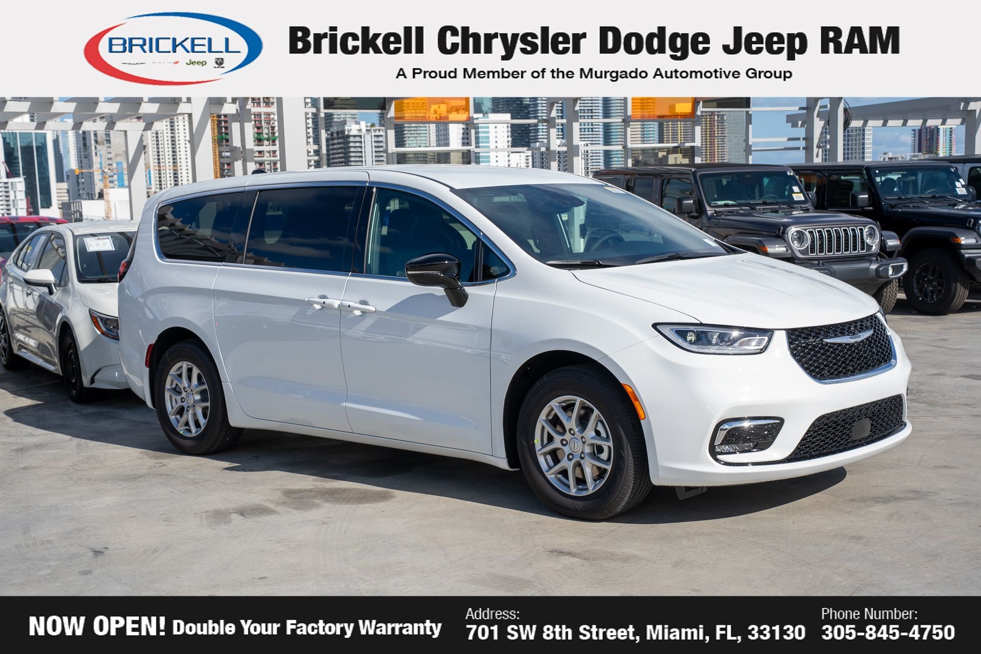 2026 Chrysler Pacifica Select