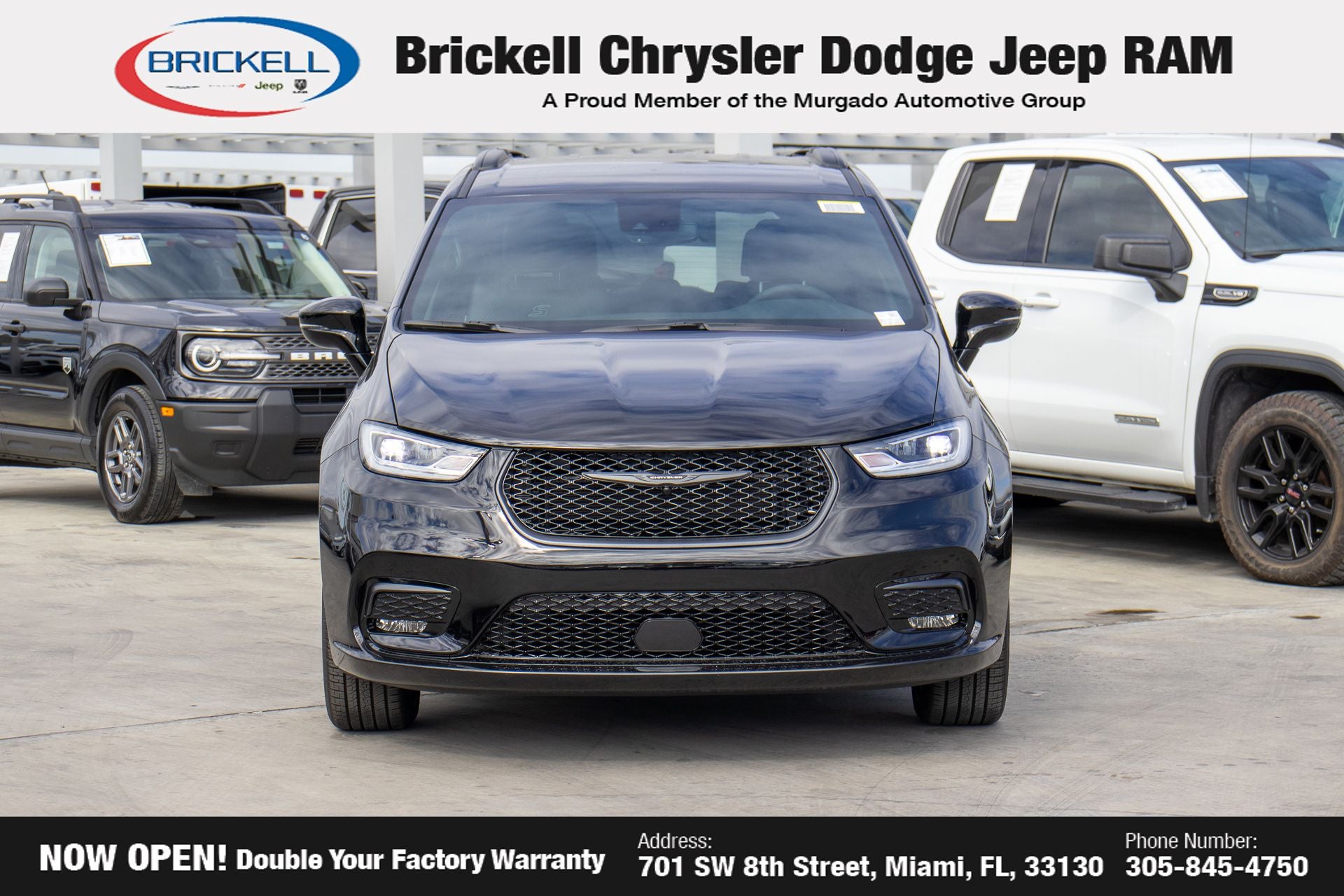 2026 Chrysler Pacifica Select