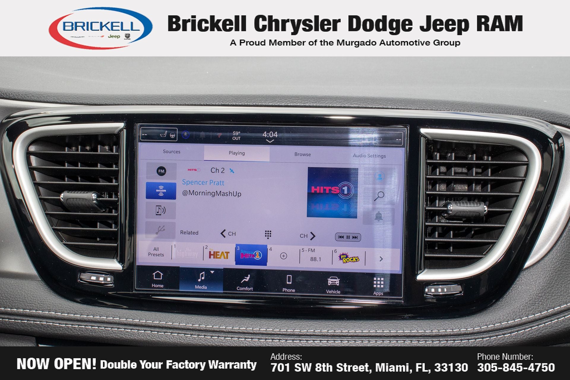 2026 Chrysler Pacifica Select