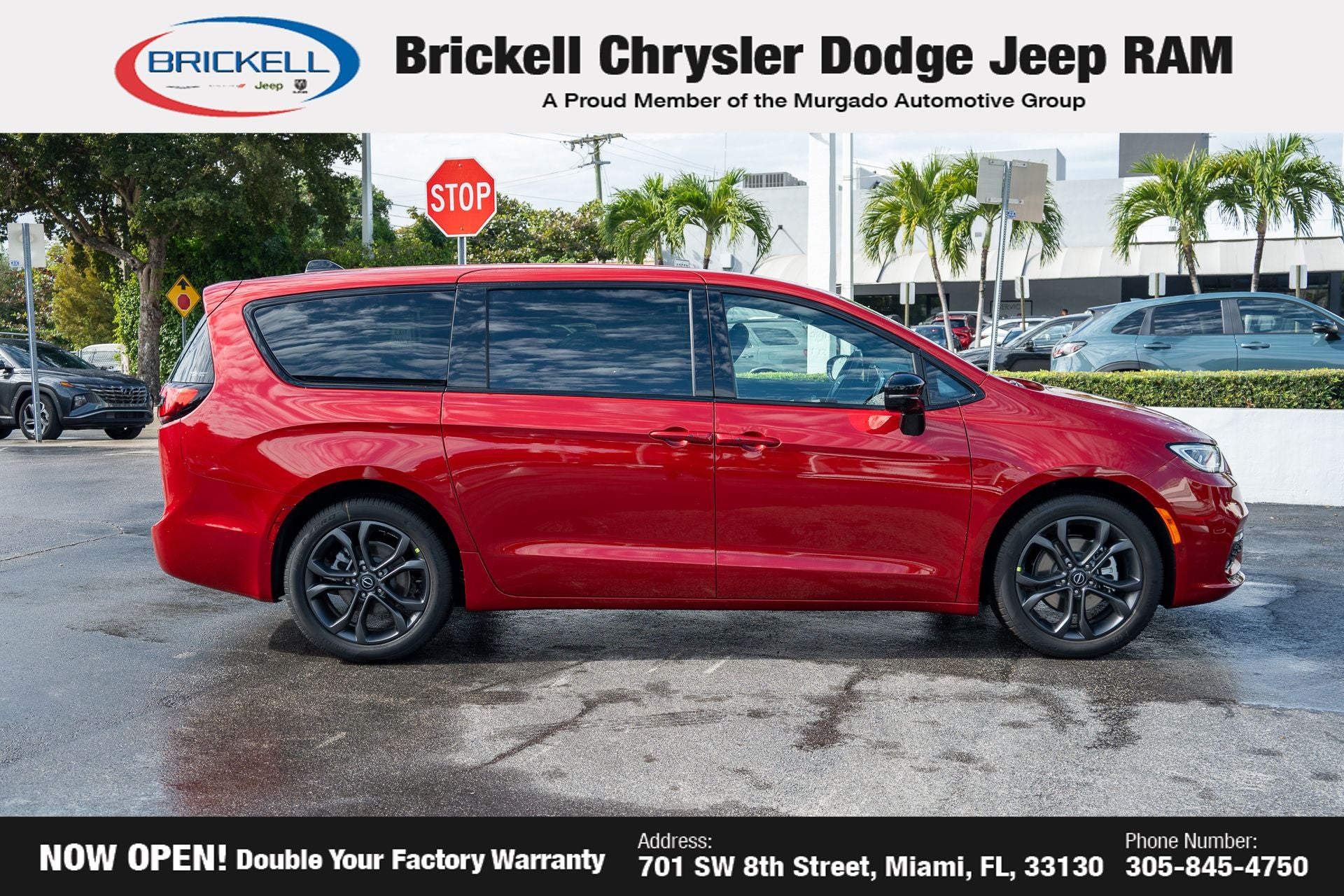 2026 Chrysler Pacifica Select