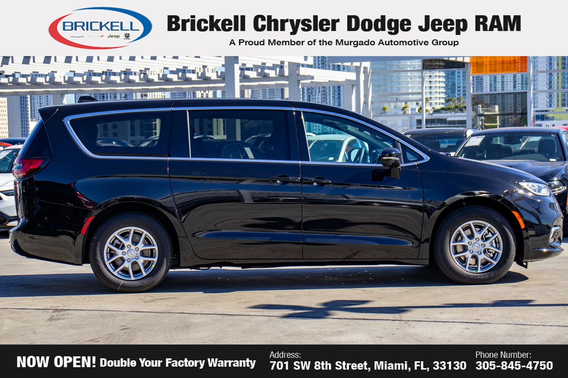 2026 Chrysler Pacifica Select