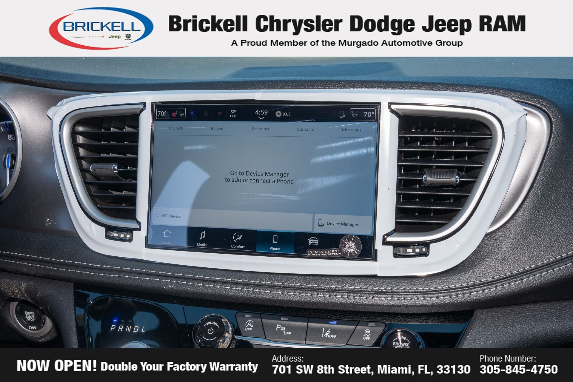 2026 Chrysler Pacifica Select