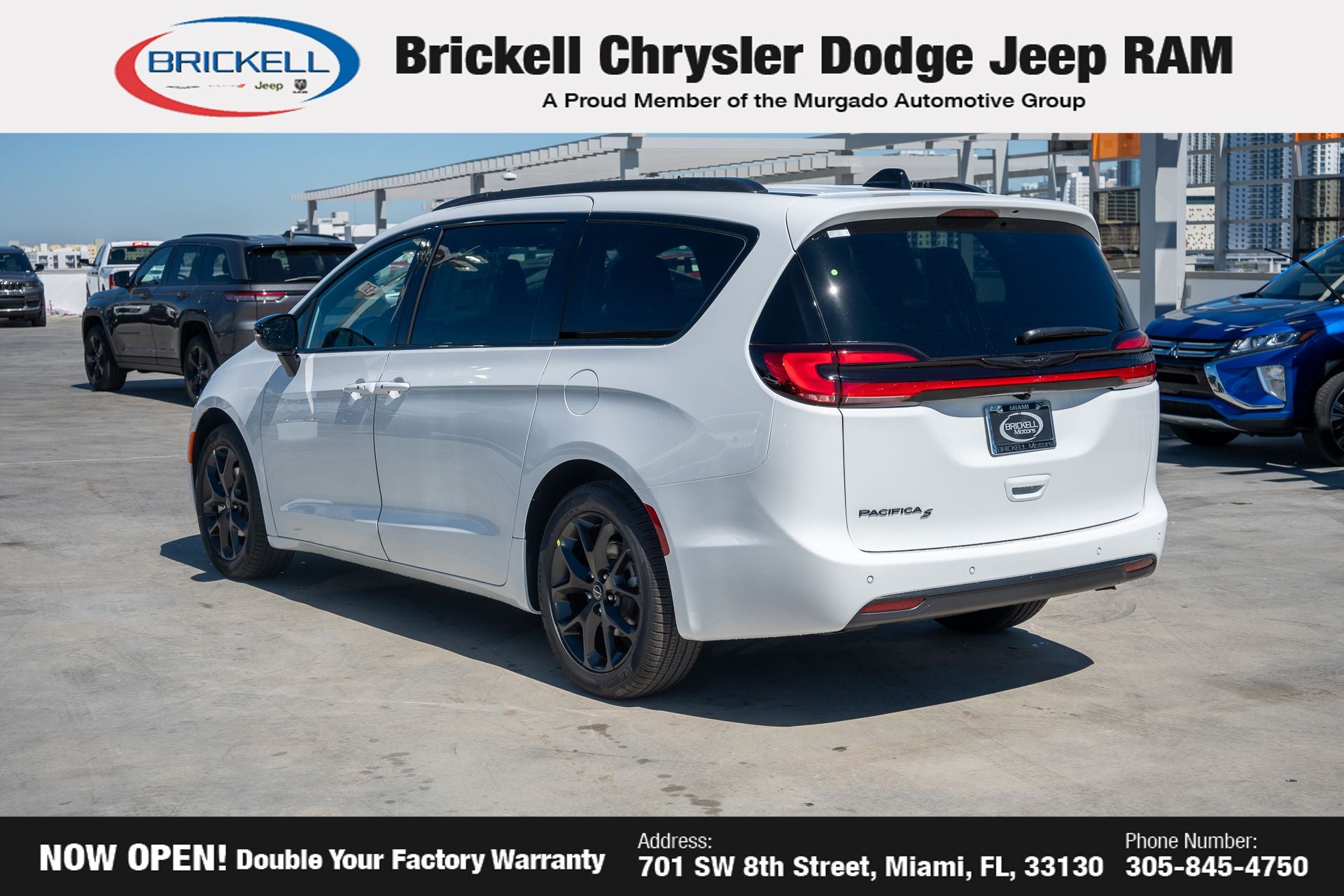 2026 Chrysler Pacifica Select