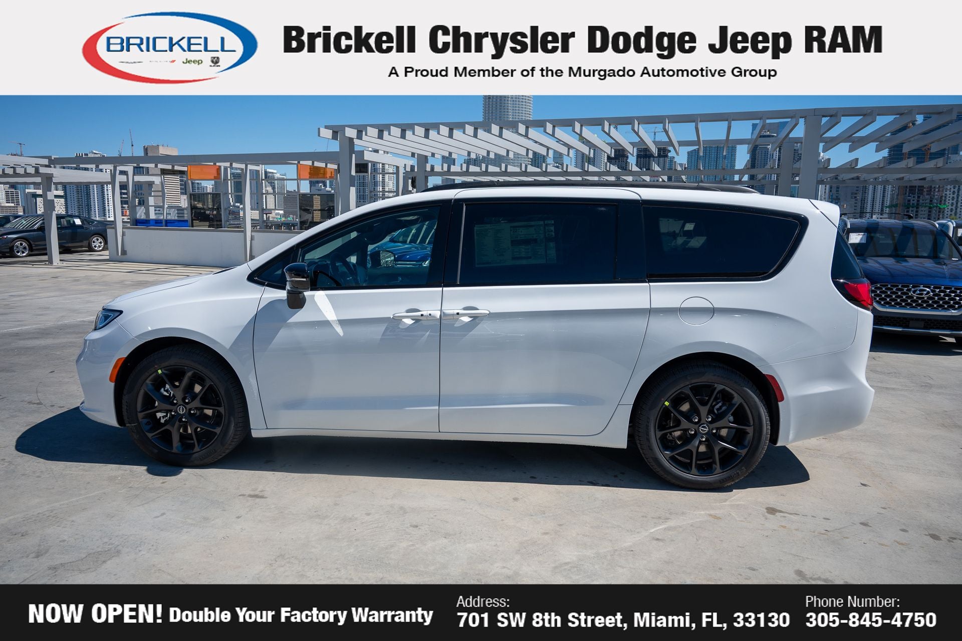 2026 Chrysler Pacifica Select