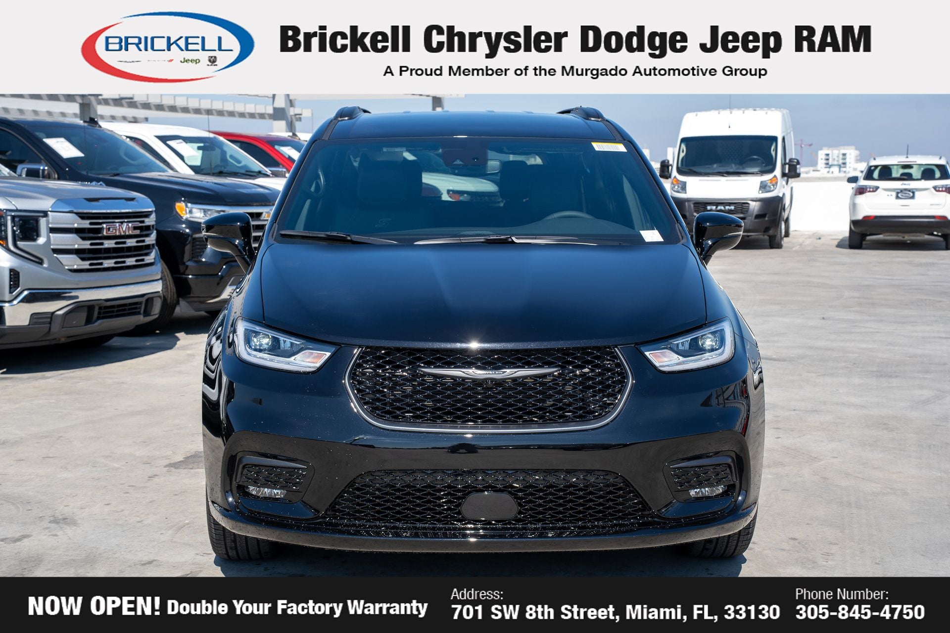 2026 Chrysler Pacifica Select