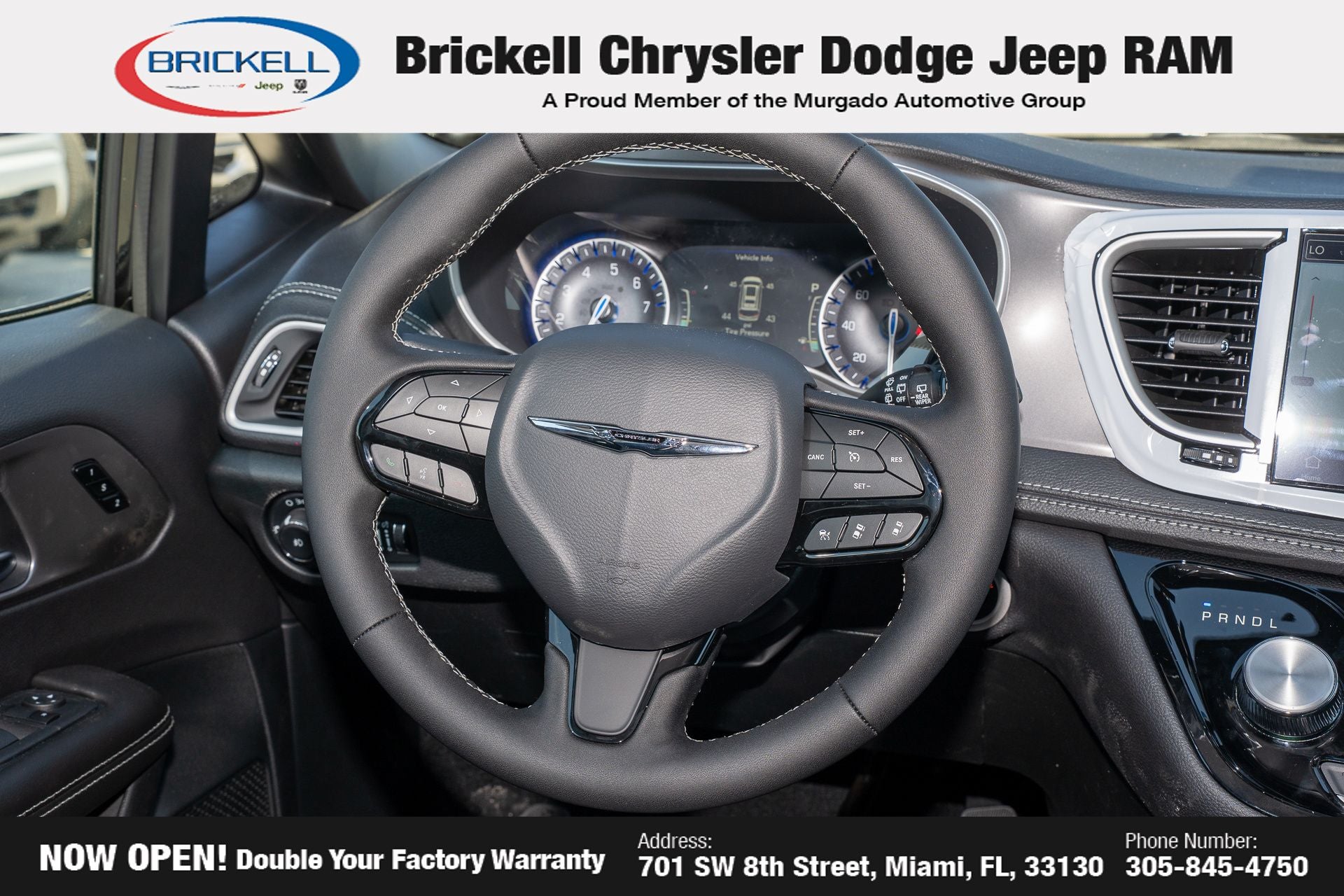 2026 Chrysler Pacifica Select