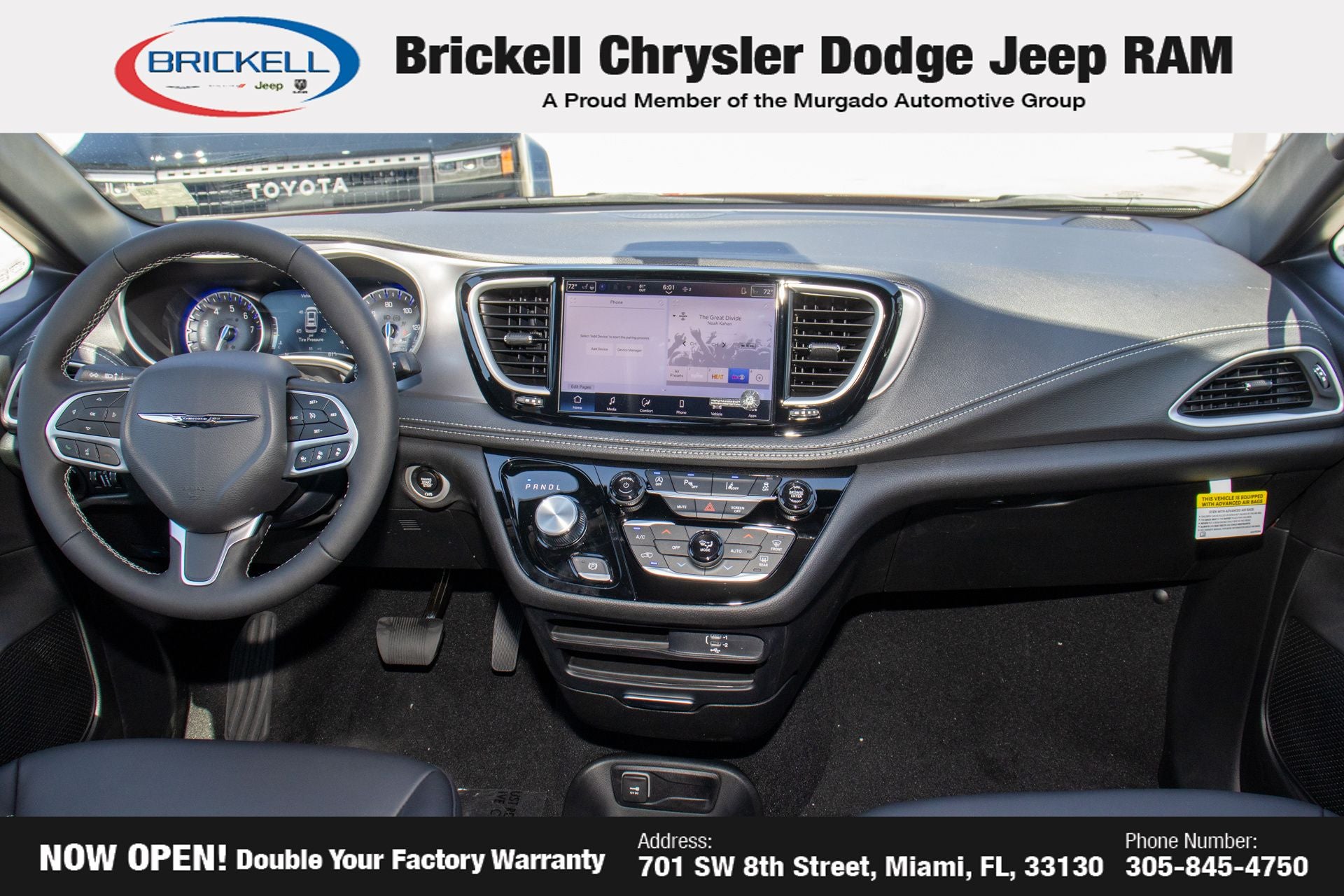 2026 Chrysler Pacifica Select