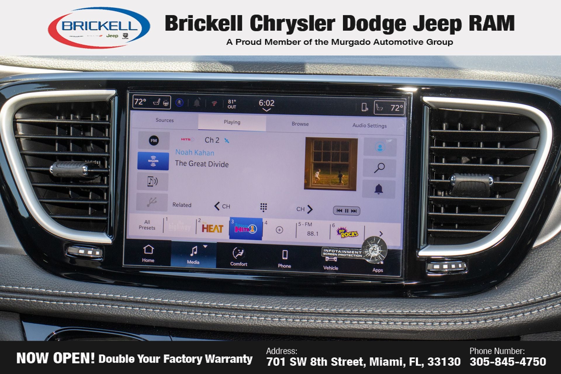 2026 Chrysler Pacifica Select