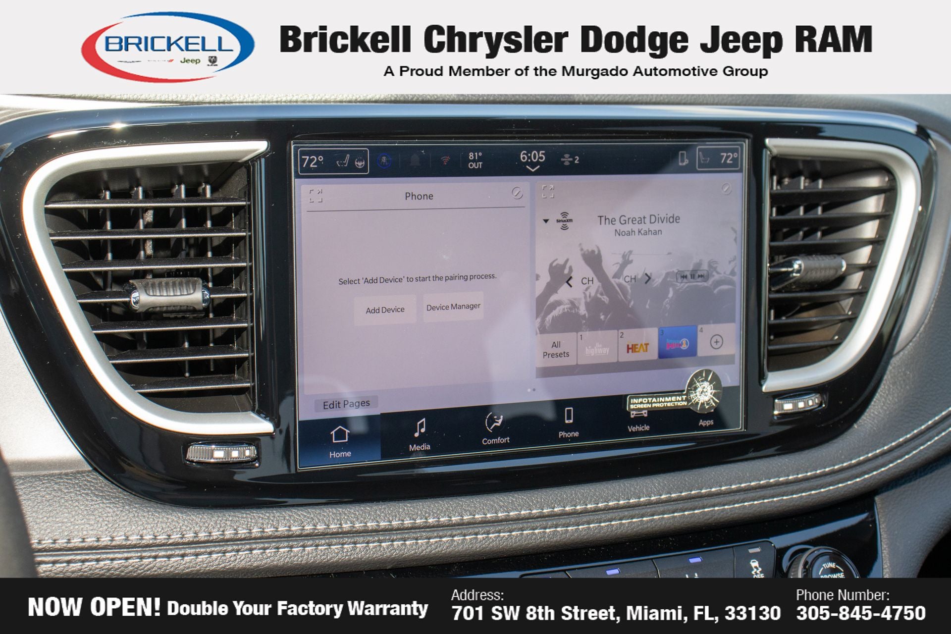 2026 Chrysler Pacifica Select