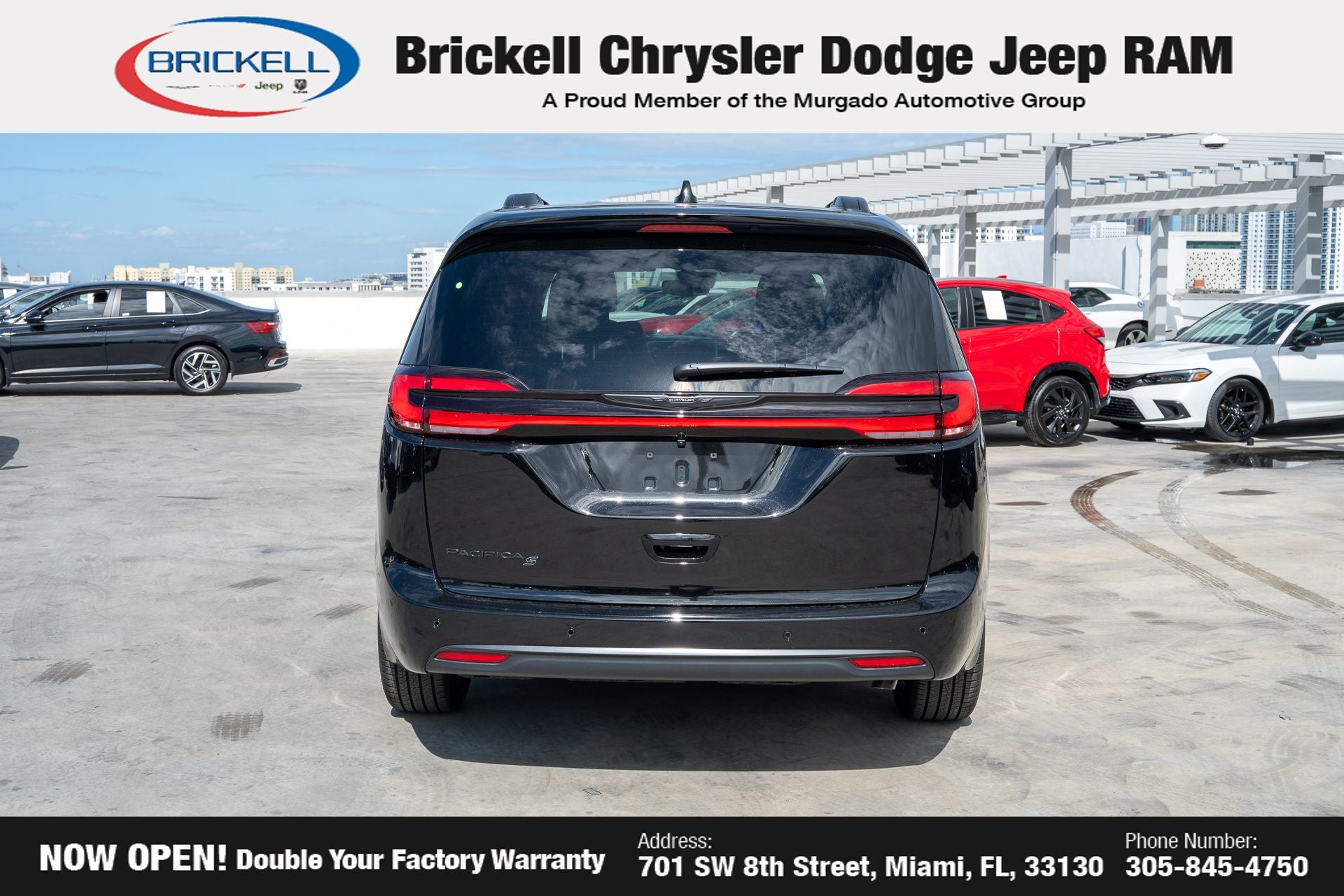 2026 Chrysler Pacifica Select