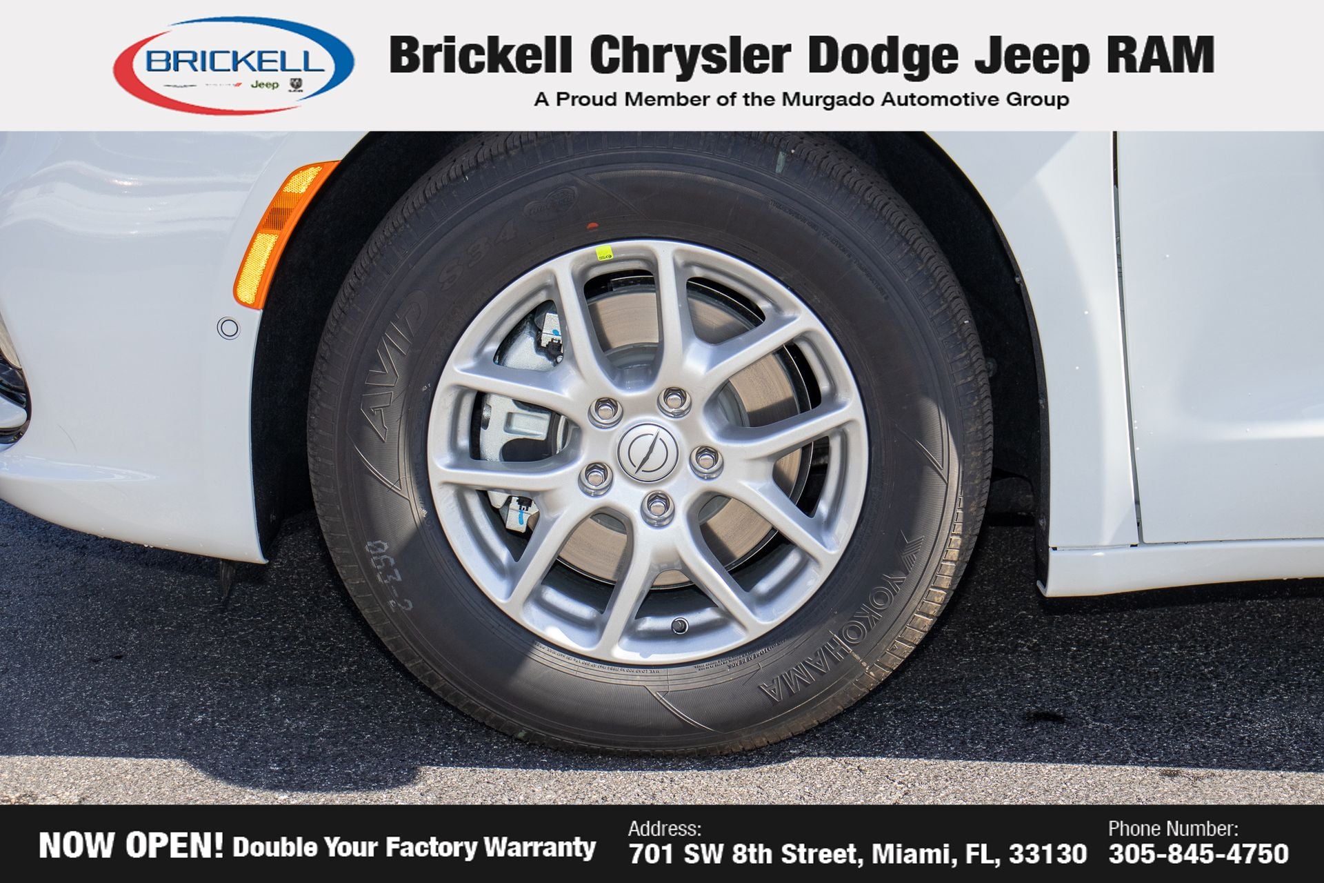 2026 Chrysler Pacifica Select