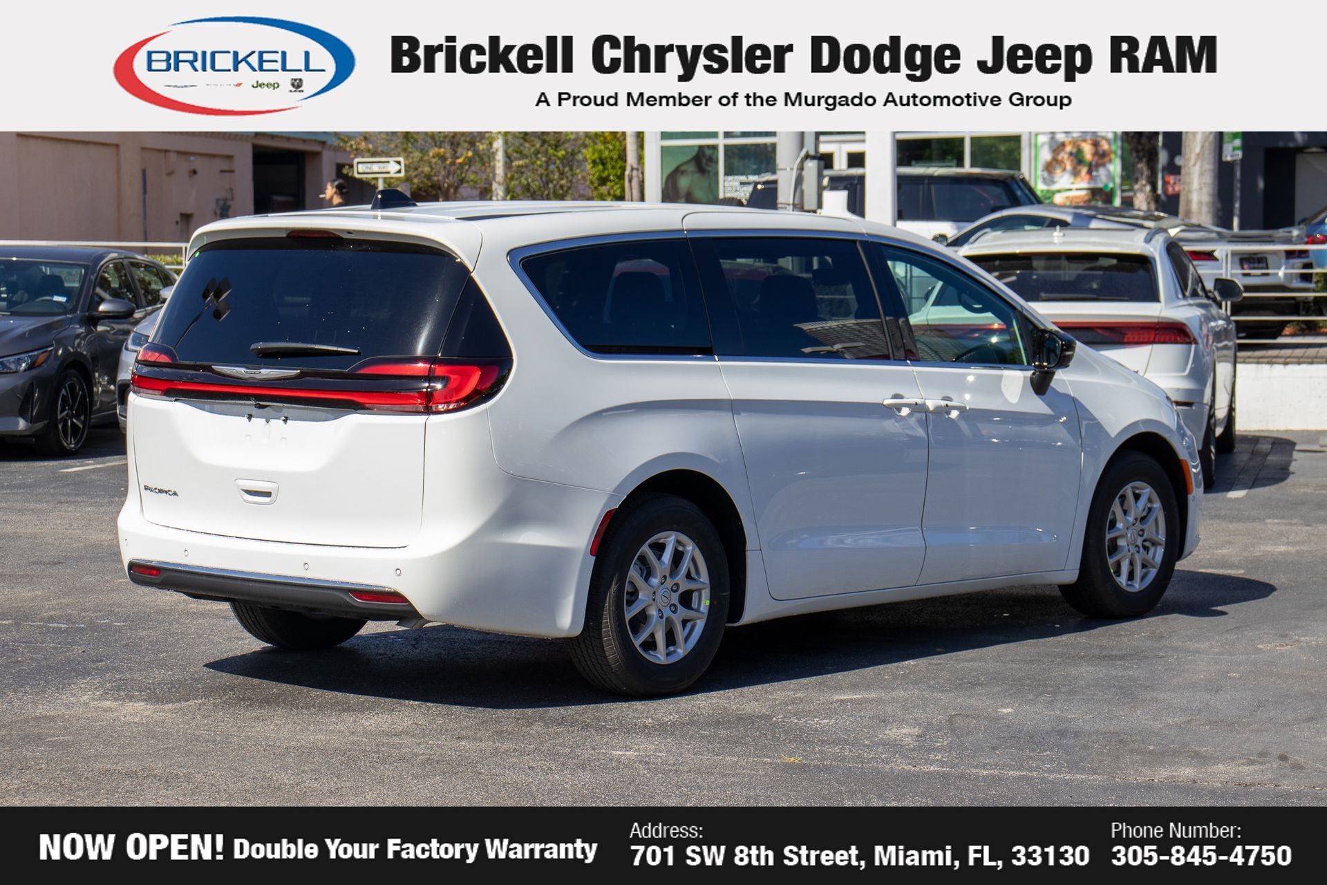 2026 Chrysler Pacifica Select