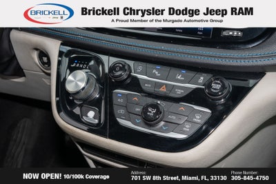 2021 Chrysler Pacifica Touring