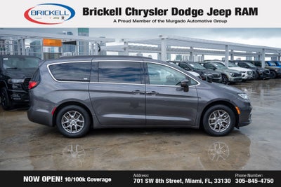 2021 Chrysler Pacifica Touring