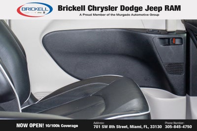 2023 Chrysler Pacifica Hybrid Limited