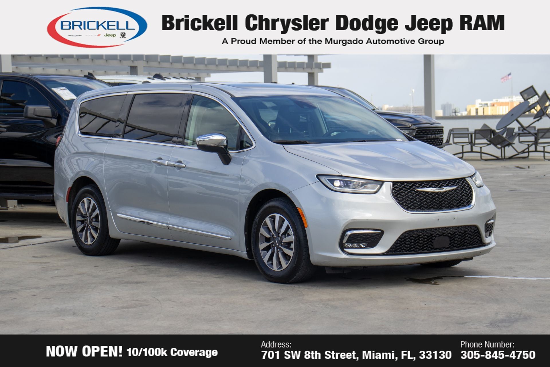 2023 Chrysler Pacifica Hybrid Limited