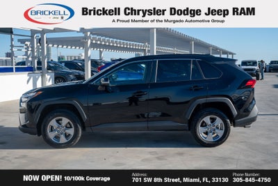 2022 Toyota RAV4 XLE