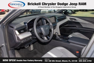 2025 Toyota Camry SE