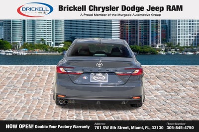 2025 Toyota Camry SE