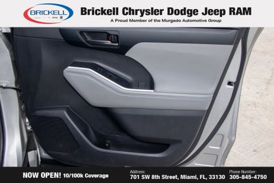 2023 Toyota Highlander LE