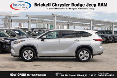 2023 Toyota Highlander LE