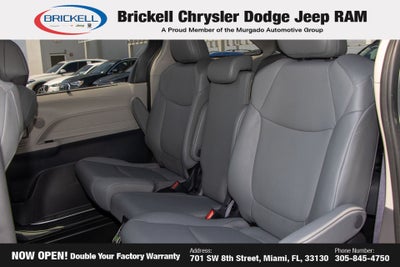 2024 Toyota Sienna XLE 8 Passenger
