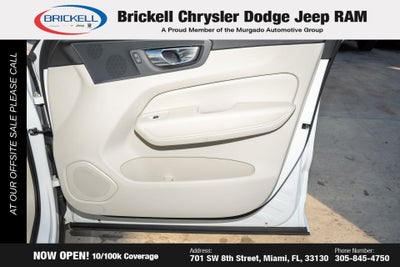 2021 Volvo XC60 T5 Momentum