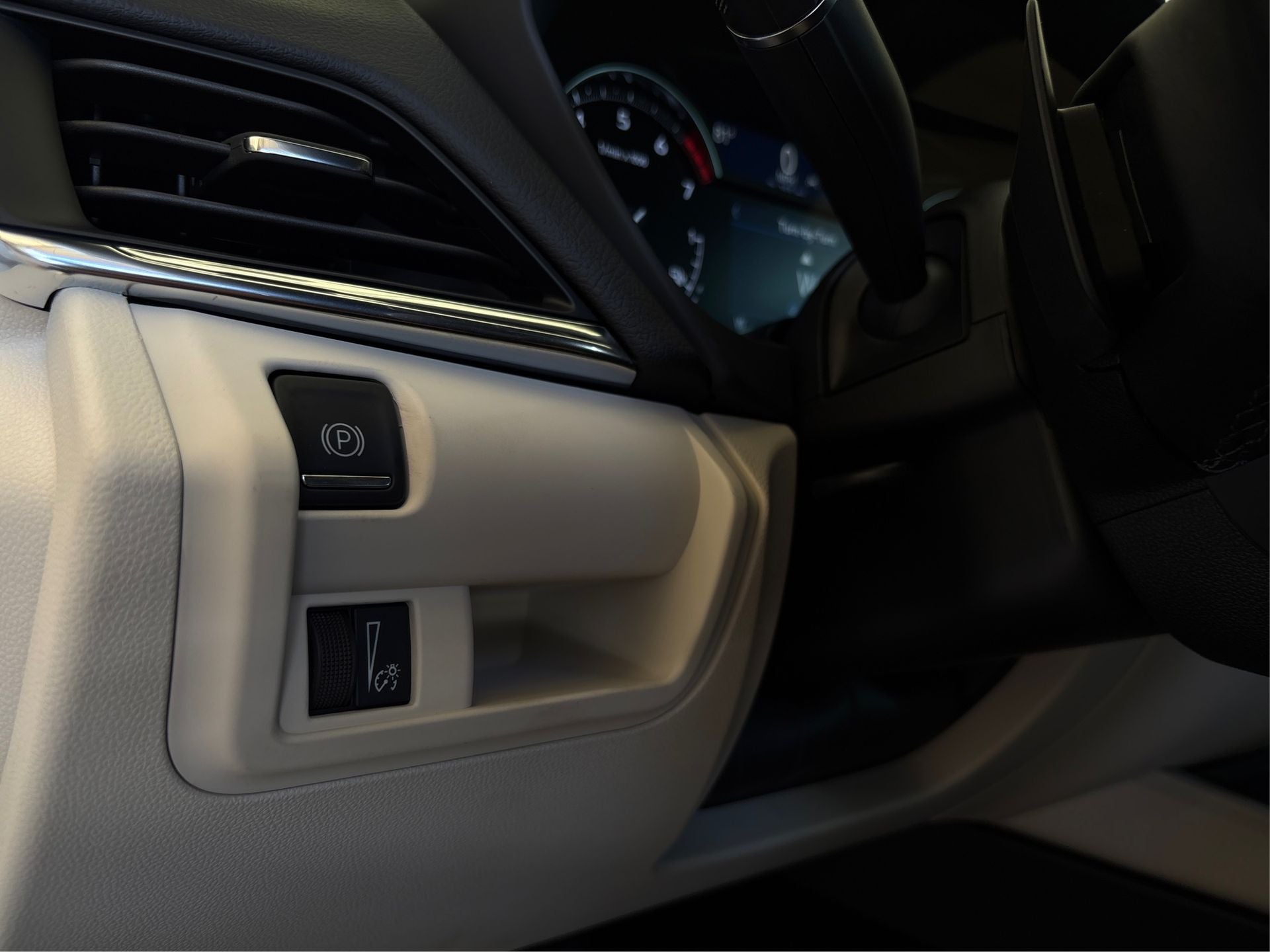 2026 Cadillac CT4 Luxury