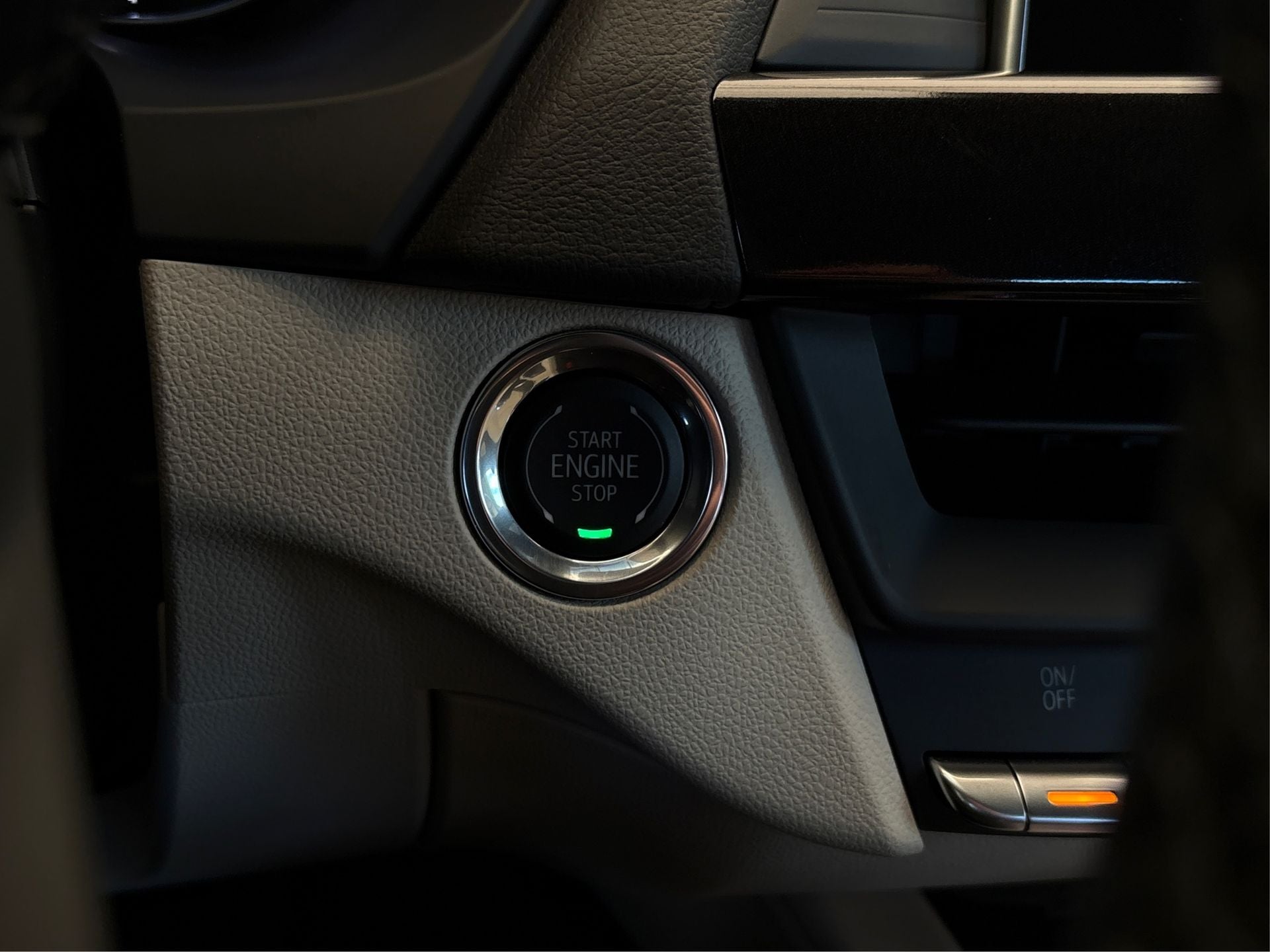 2026 Cadillac CT4 Luxury