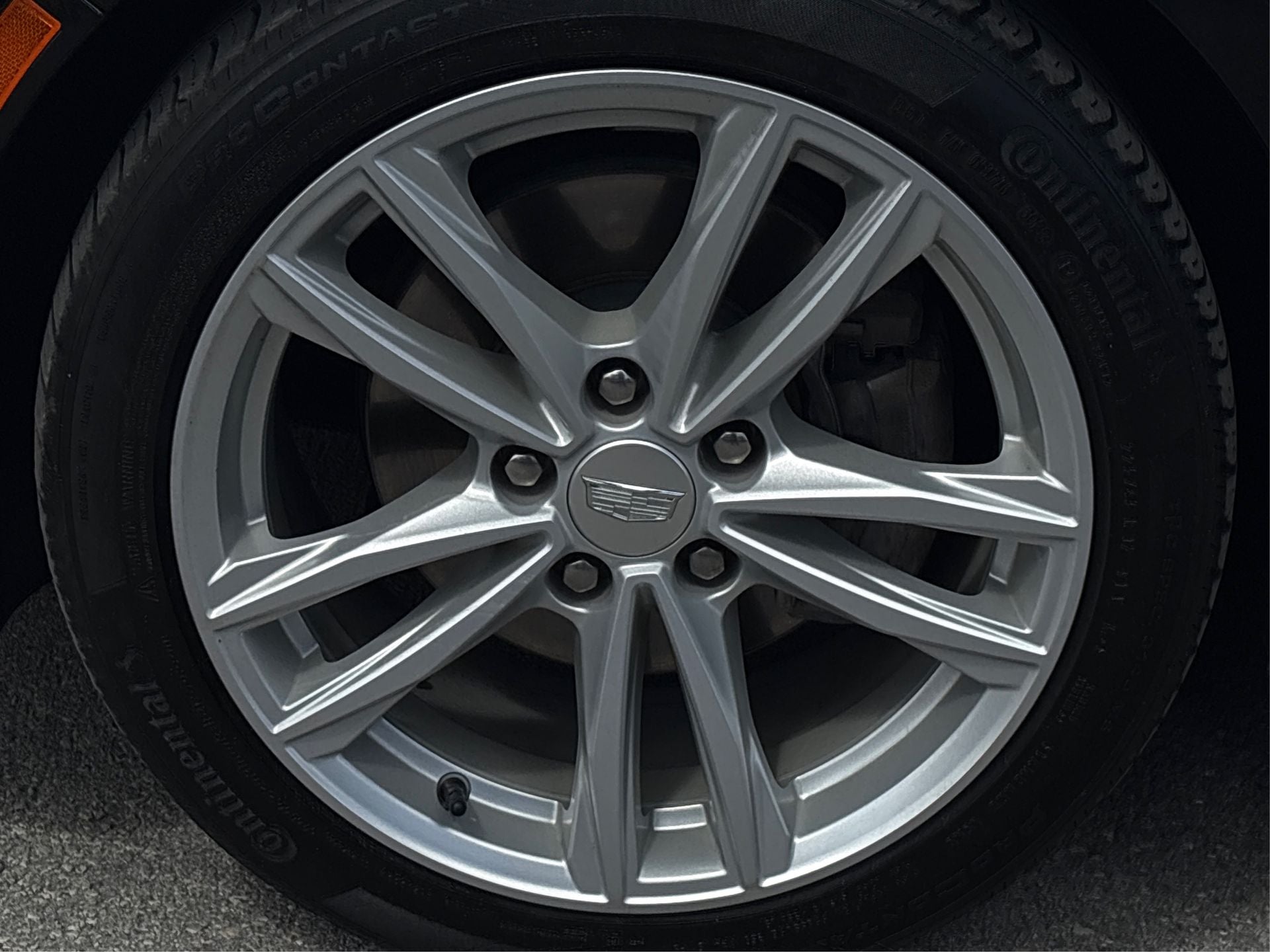 2024 Cadillac CT4 Luxury