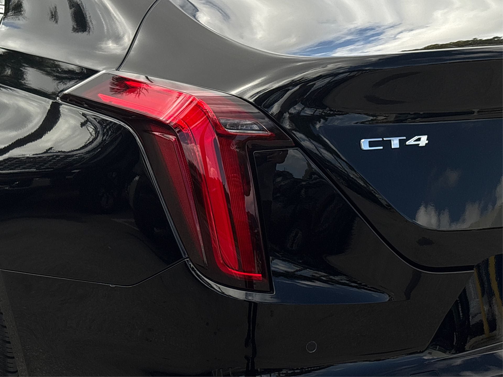 2024 Cadillac CT4 Luxury