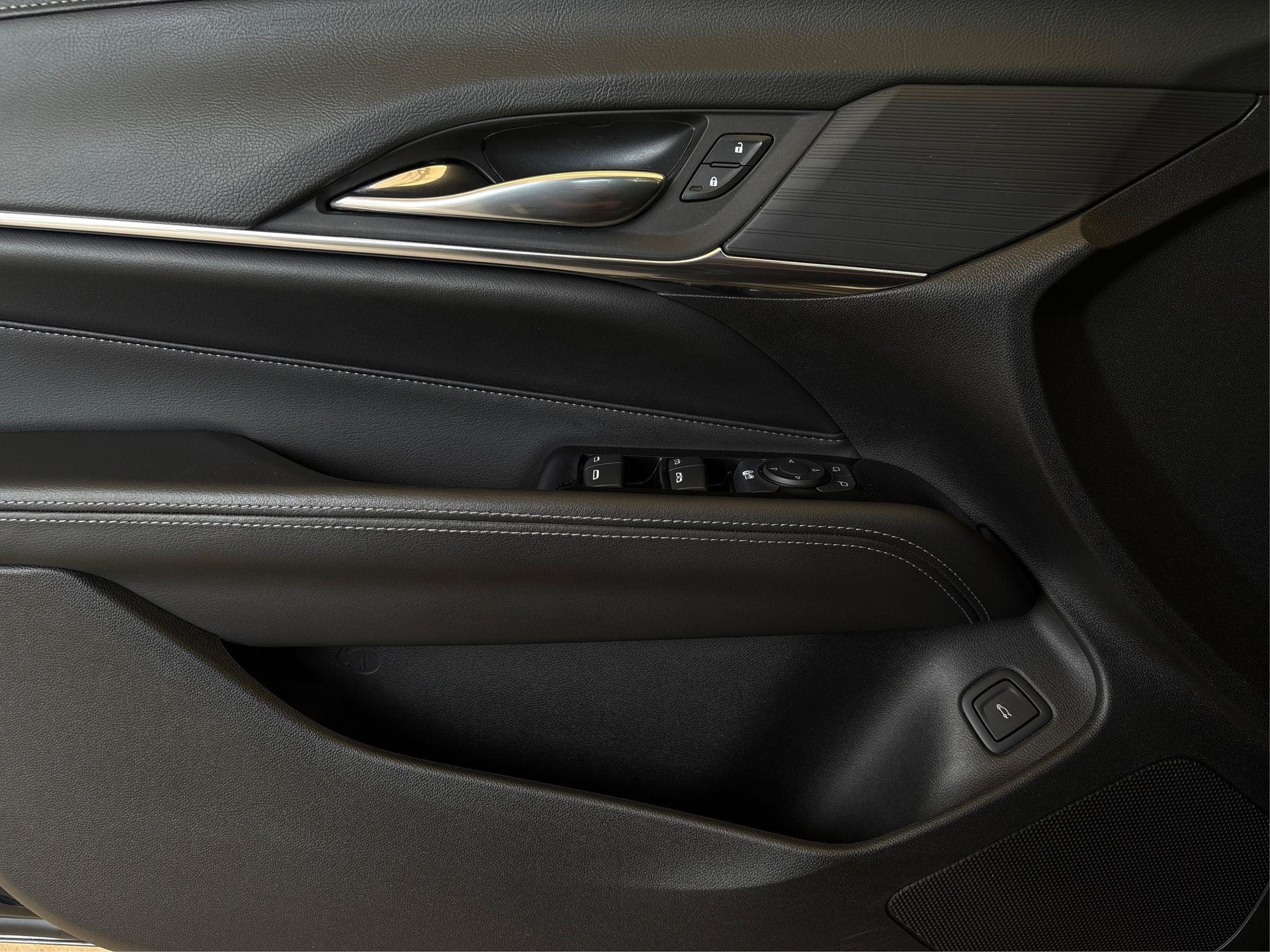 2024 Cadillac CT4 Luxury