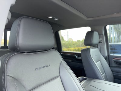 2024 GMC Sierra 2500HD Denali