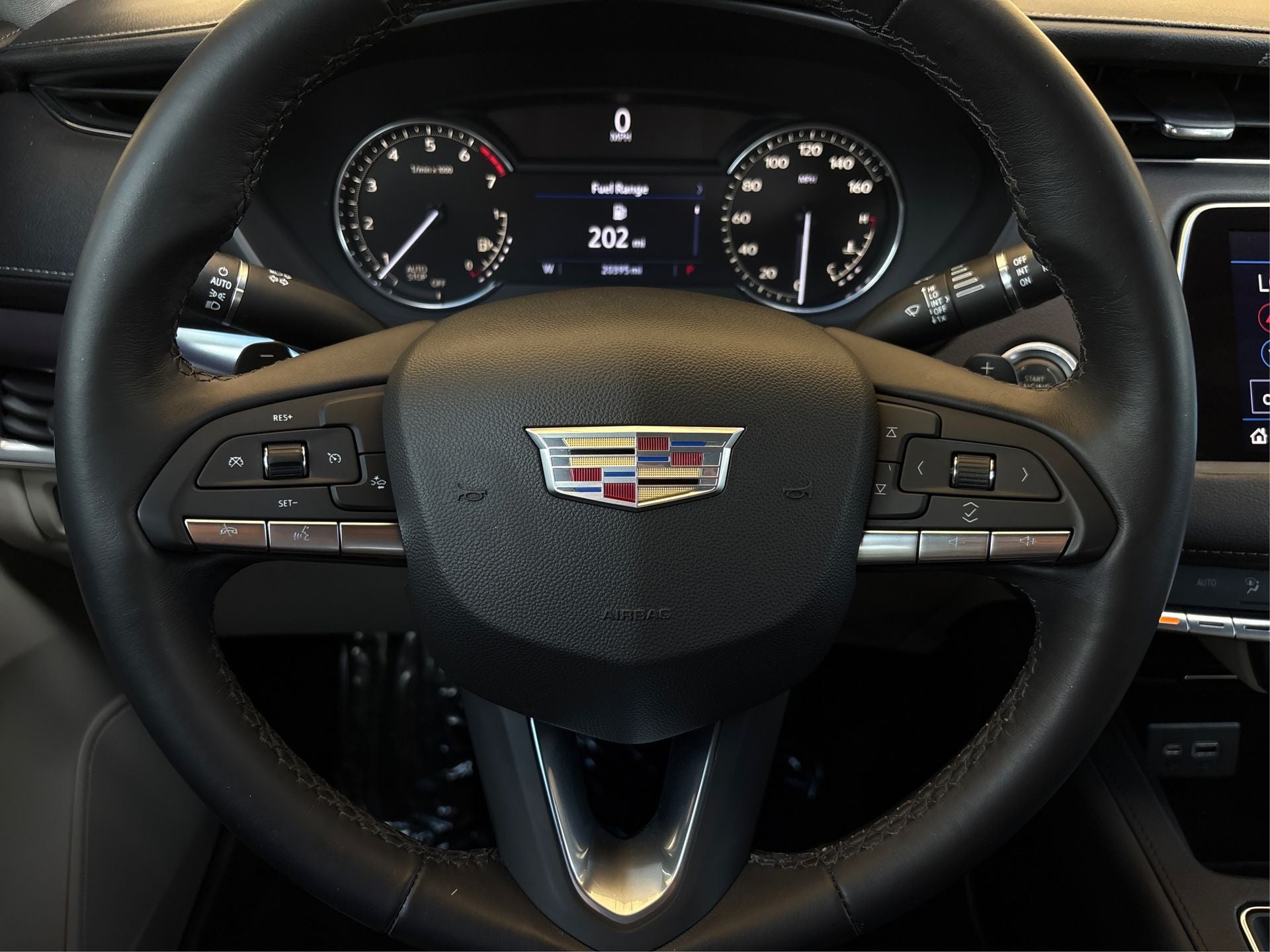 2023 Cadillac XT4 Luxury