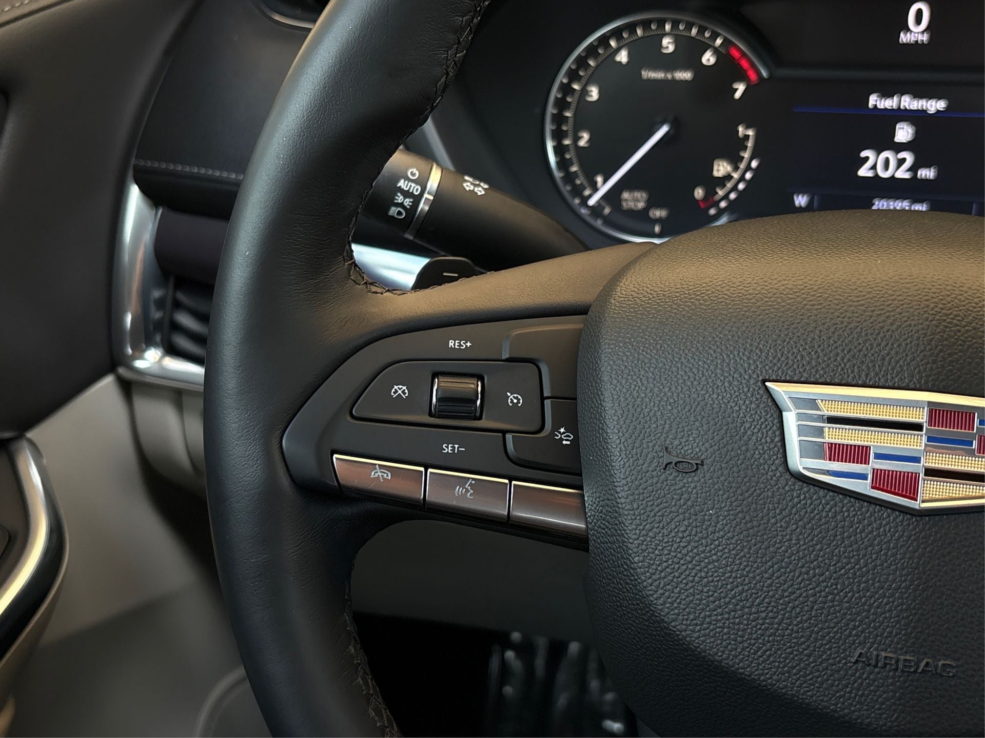 2023 Cadillac XT4 Luxury